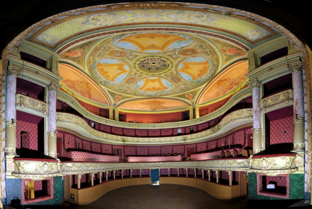 Visite guidée du théâtre à l'italienne à SaintOmer