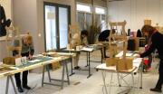 Image illustrant Stage de fabrication de mobilier en carton